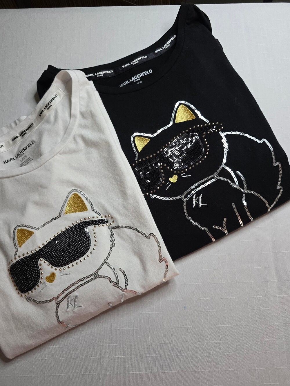 Karl Lagerfeld White and Black Tee Bejeweled Choupette Dramatic Feastive - Picture 12 of 12